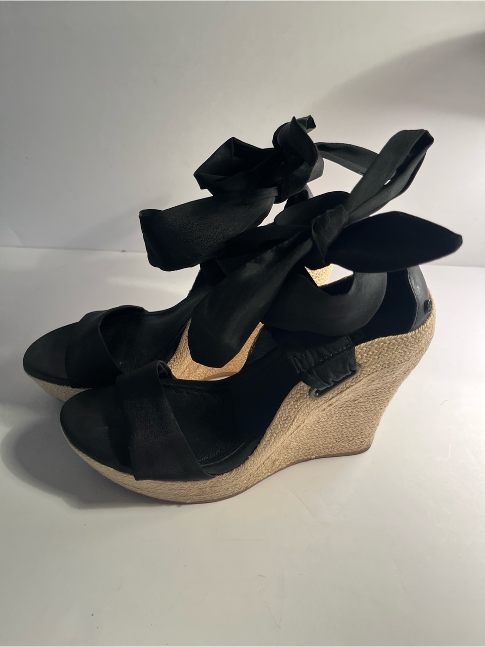 UGG wedges 🌴🌴🌴